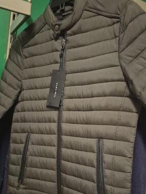 Zara Quilted Puffer Jacket in Olive Green